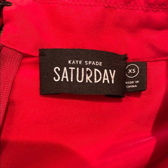 Kate Spade Red Blouse Modern 100% silk - Picture 2 of 3